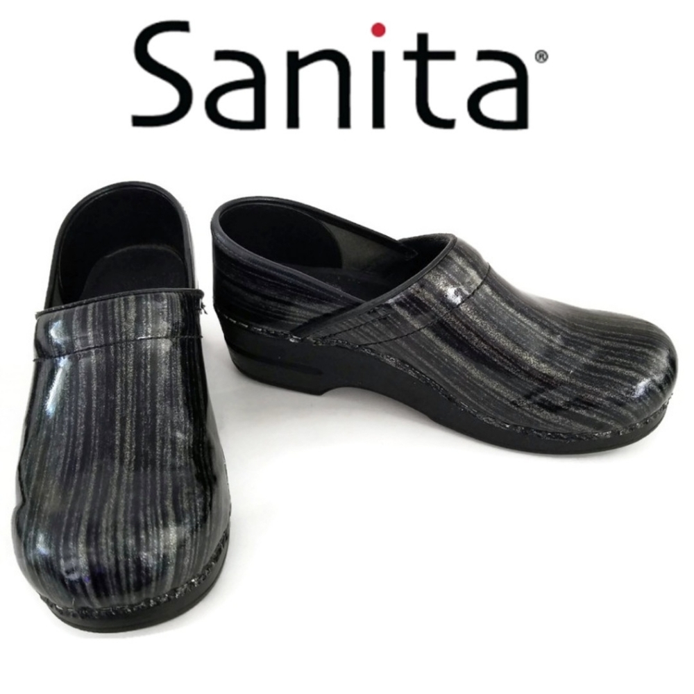 Sanita Patent Leather Slip On Clogs womens size 8 Silver meteor shower black